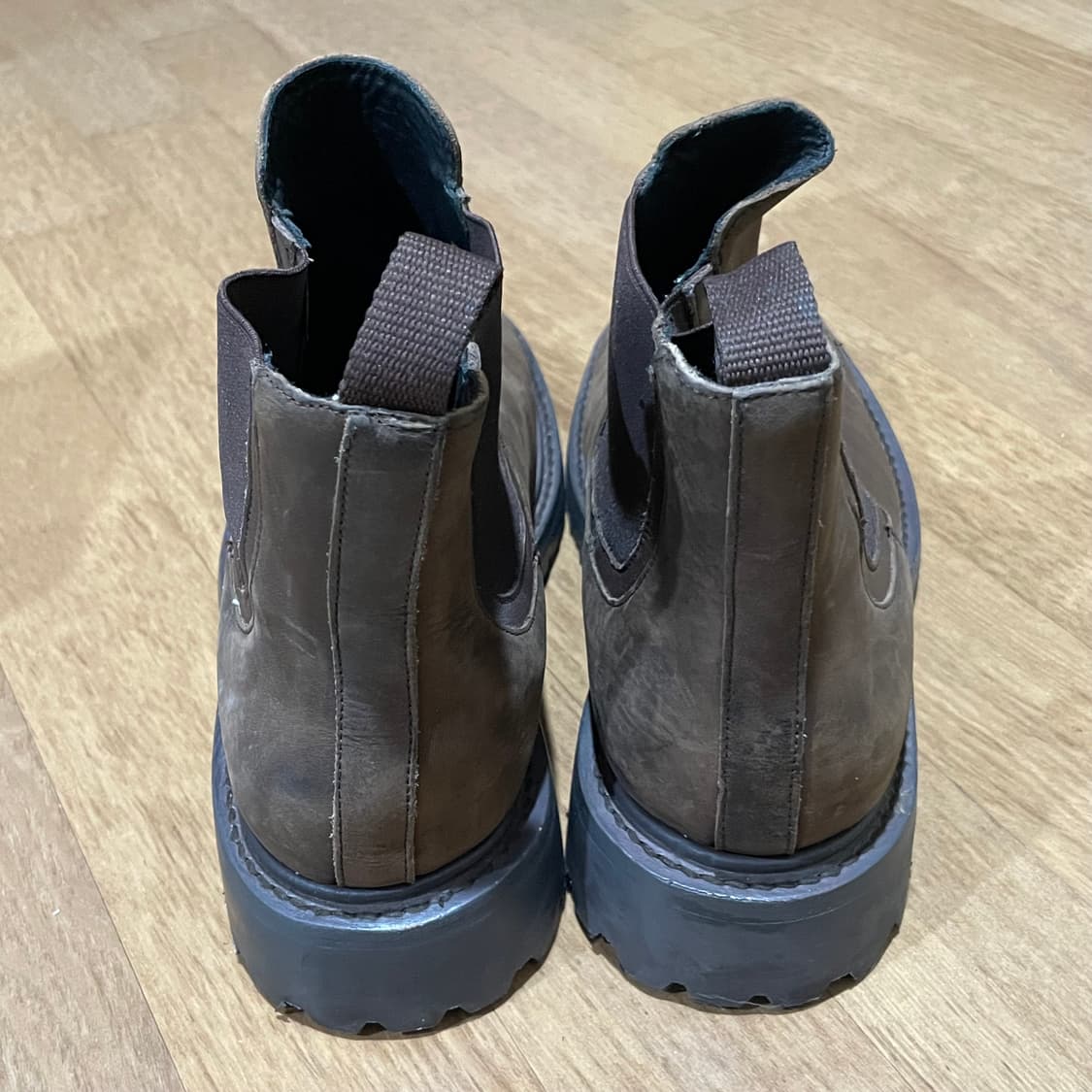 Thursday Boot 번트 브라운 가죽 첼시 부츠 275 상품이미지4