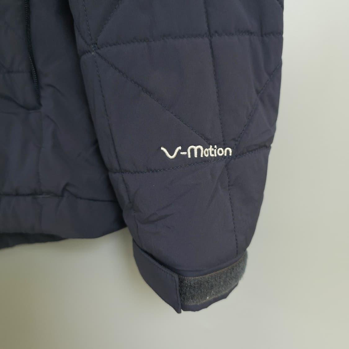 남성용 노스페이스 The North Face 경량 패딩 자켓 100 상품이미지5