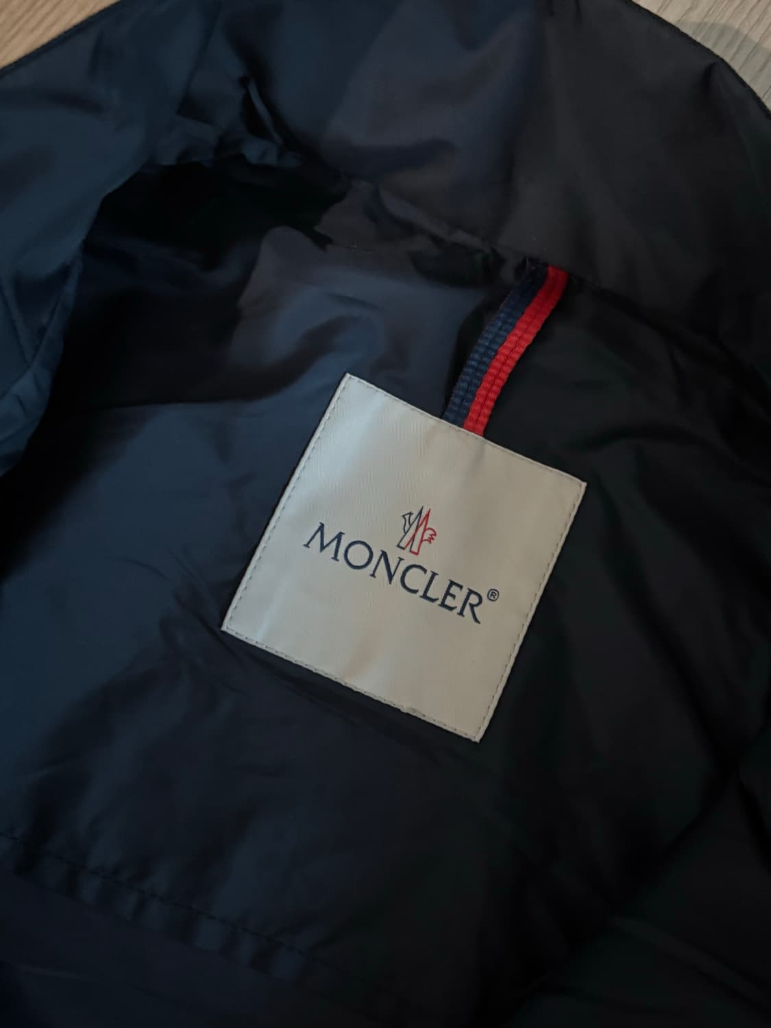 몽클레어 바람막이 (정품) 상품이미지4