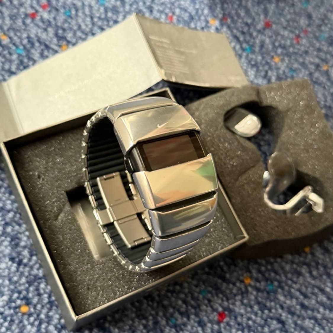 나이키 D-라인 디지털 워치 상품이미지1