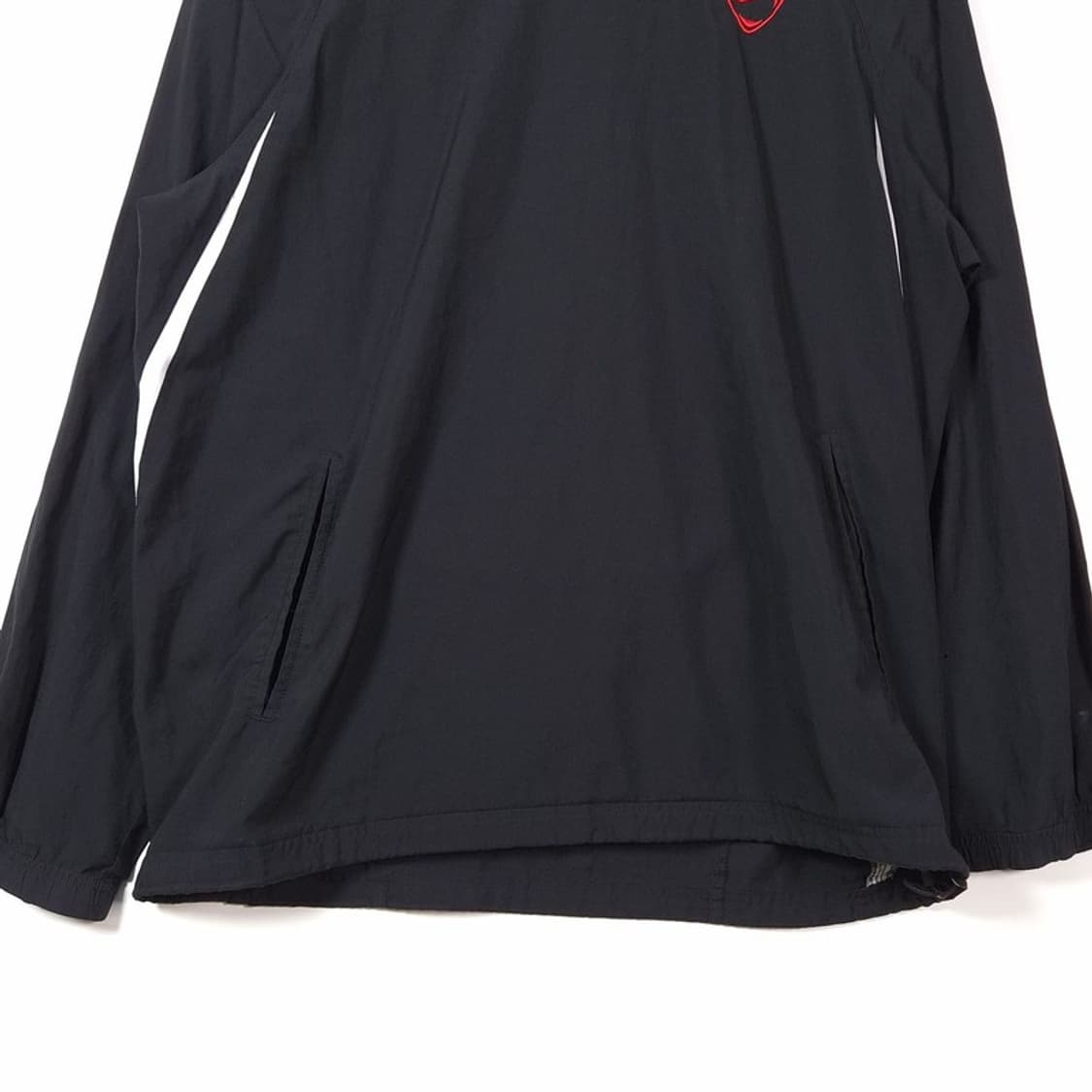 나이키 올드스쿨 센터 스우시 브이넥 웜업 L 상품이미지3