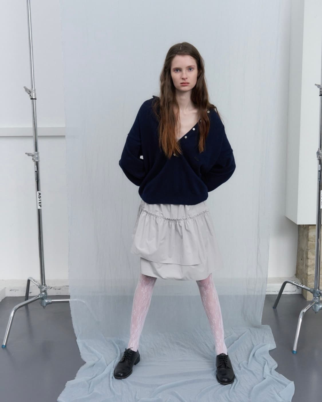 포에토 Kyale 헨리넥 니트 새상품 상품이미지1