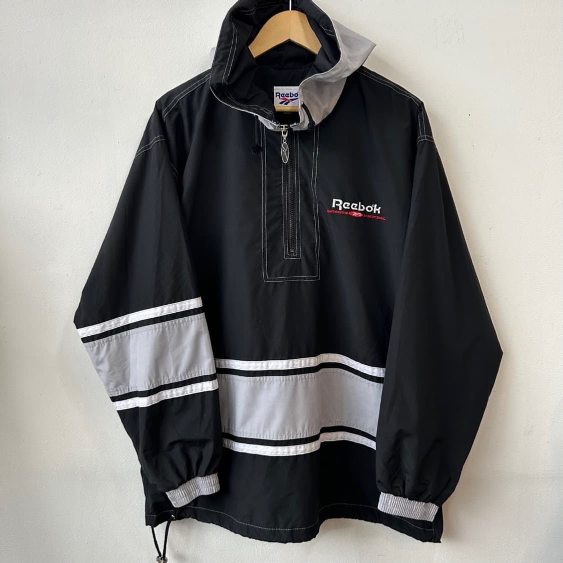 9173 - 리복 올드스쿨 빅로고 아노락 상품이미지1