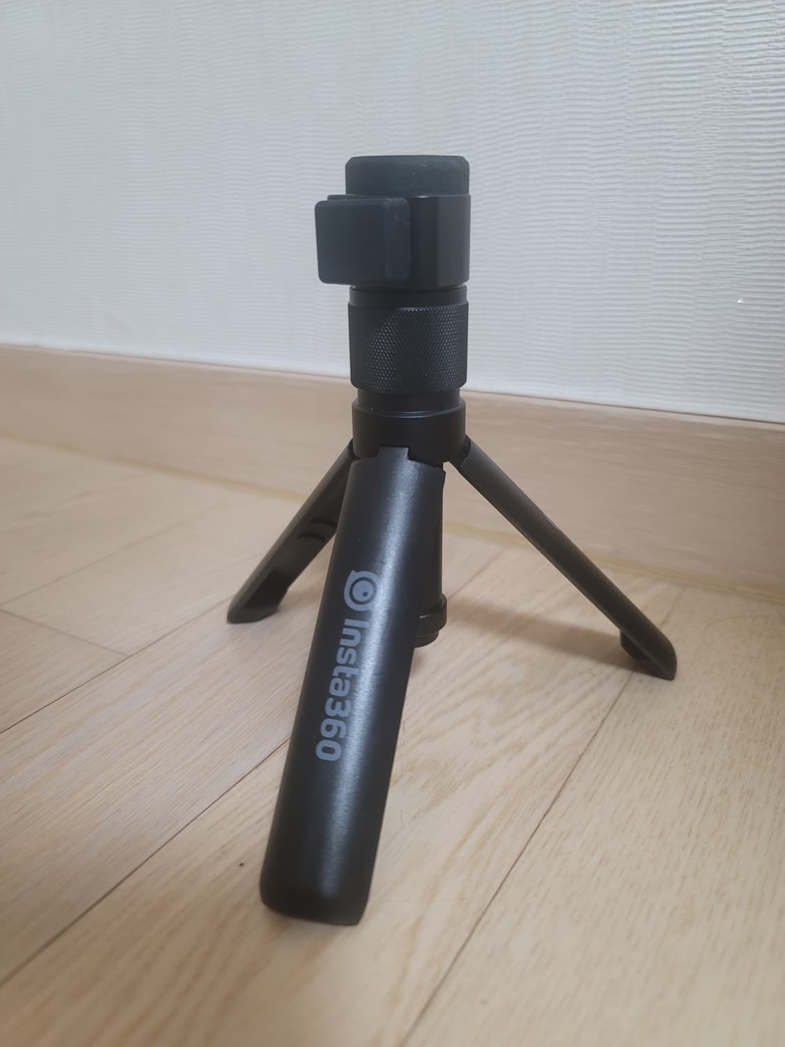 정품 인스타360 불릿타임 핸들 삼각대 상품이미지1