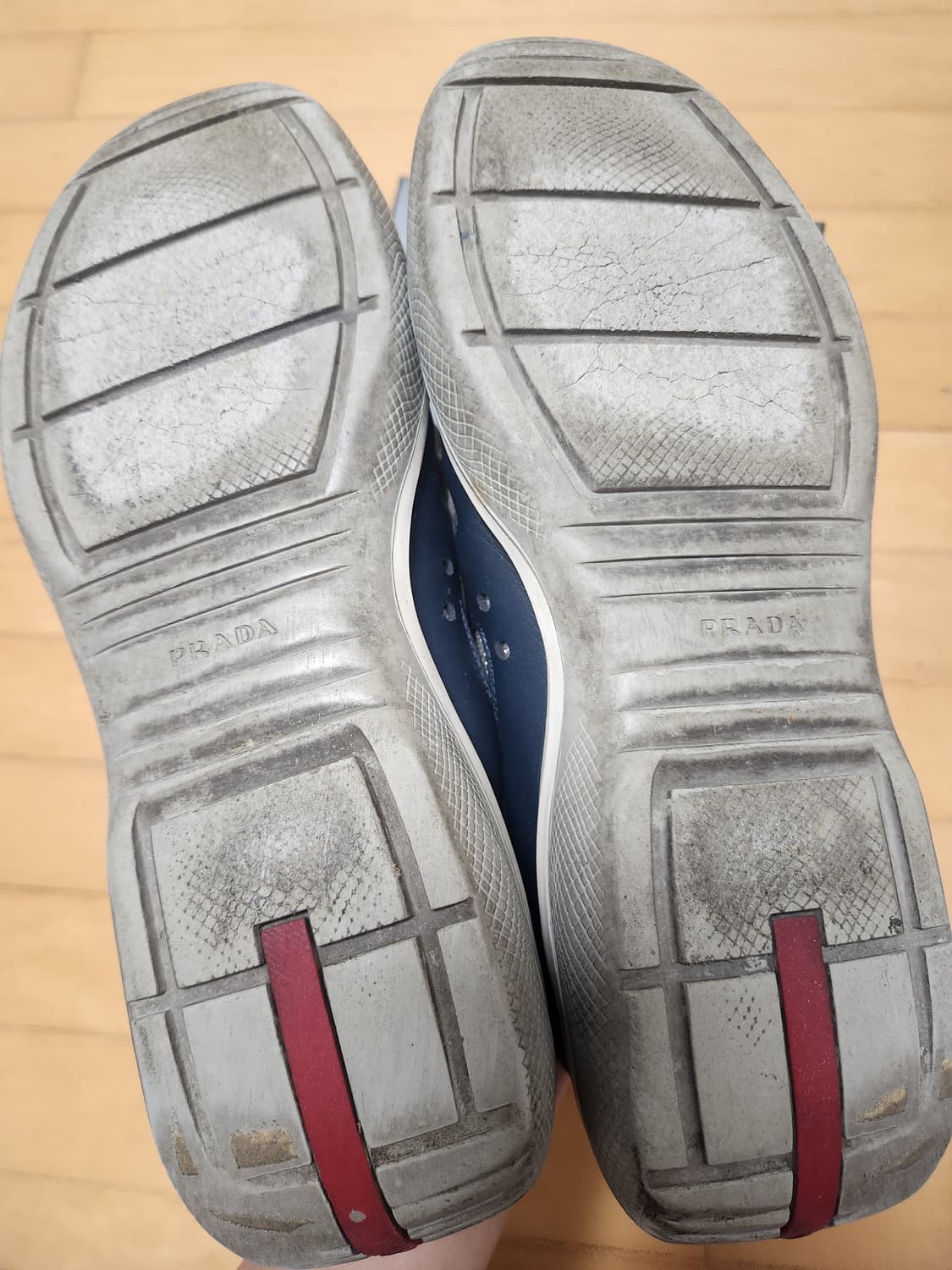 프라다 아메리카컵 네이비(급처) 상품이미지4