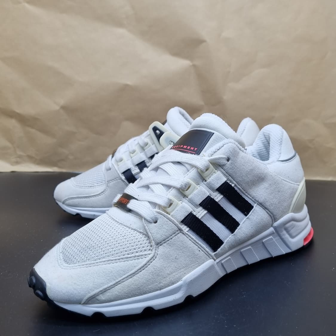 아디다스 이큅먼트 서포트 여성운동화230  상품이미지1