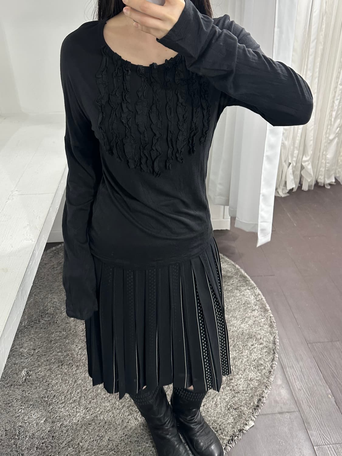 qubha’ frill design longsleeve 상품이미지4
