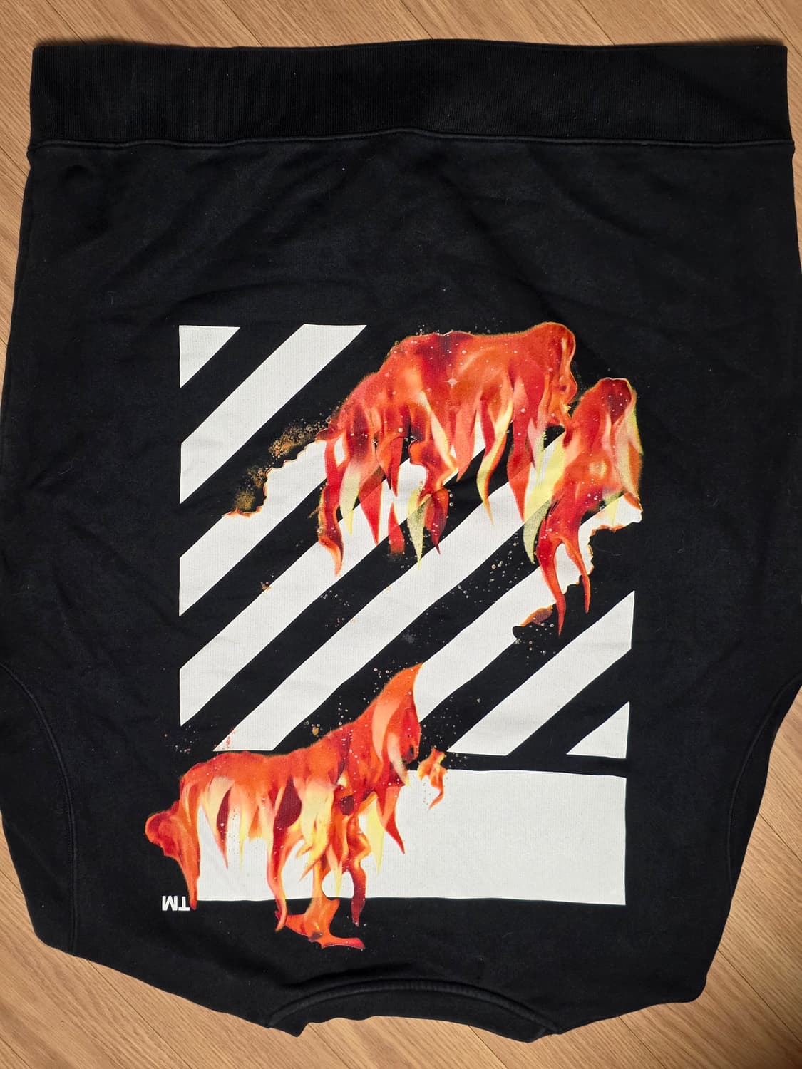 L) 오프화이트 디아고날 파이어 스플라이스 기모 맨투맨 상품이미지2