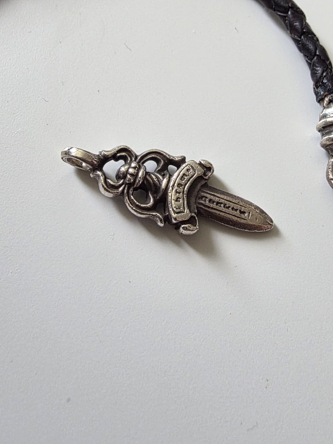 (OS) 크롬하츠 휴대폰 스트랩 대거 팬던트 가능 chromehearts 상품이미지4