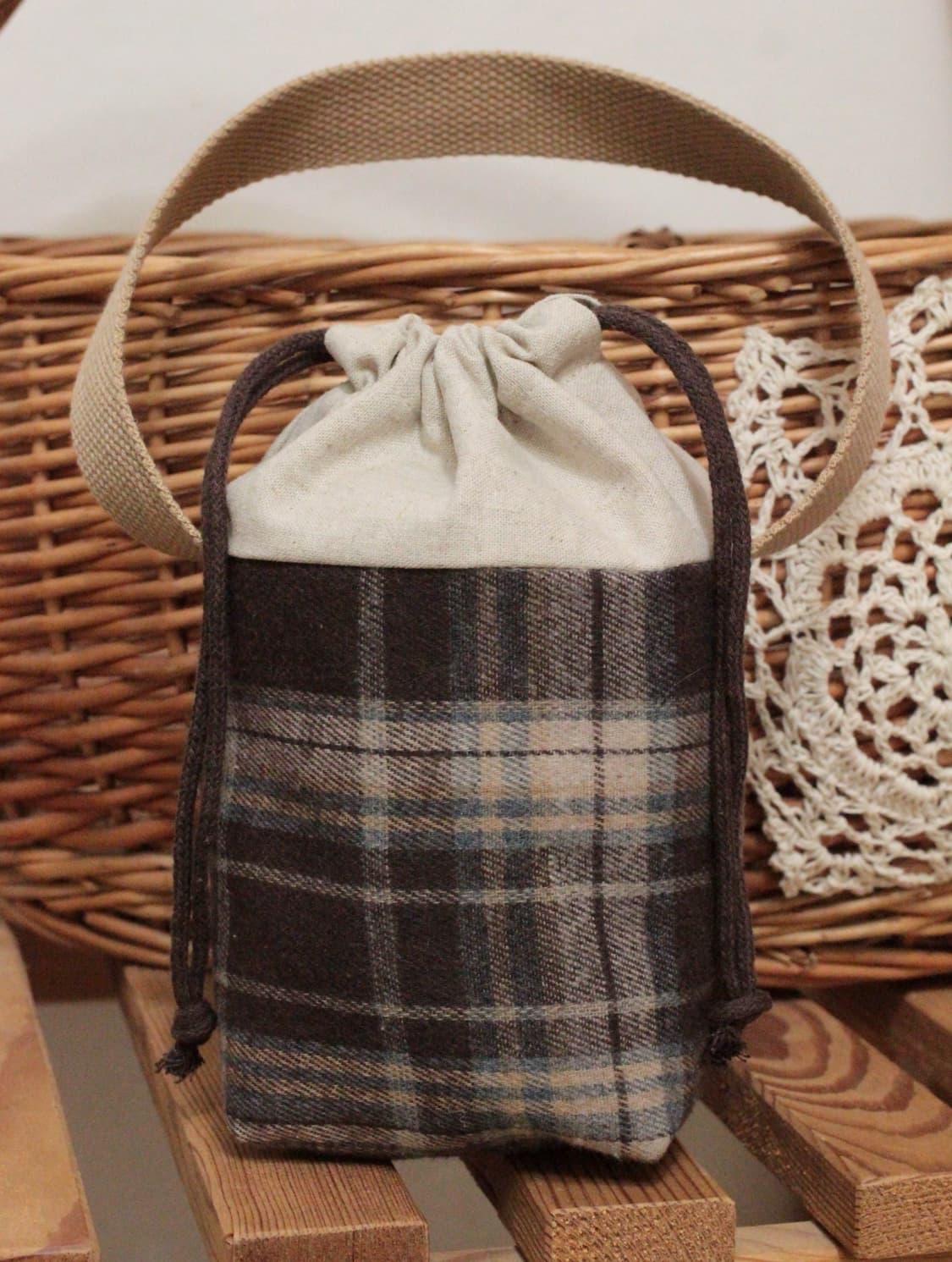 핸드메이드 체크 스트링 파우치 상품이미지1