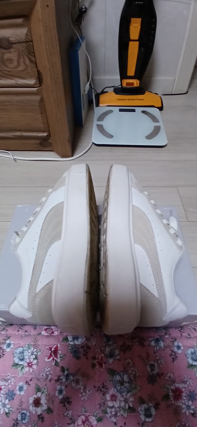 푸마 스니커즈(240mm) 상품이미지9