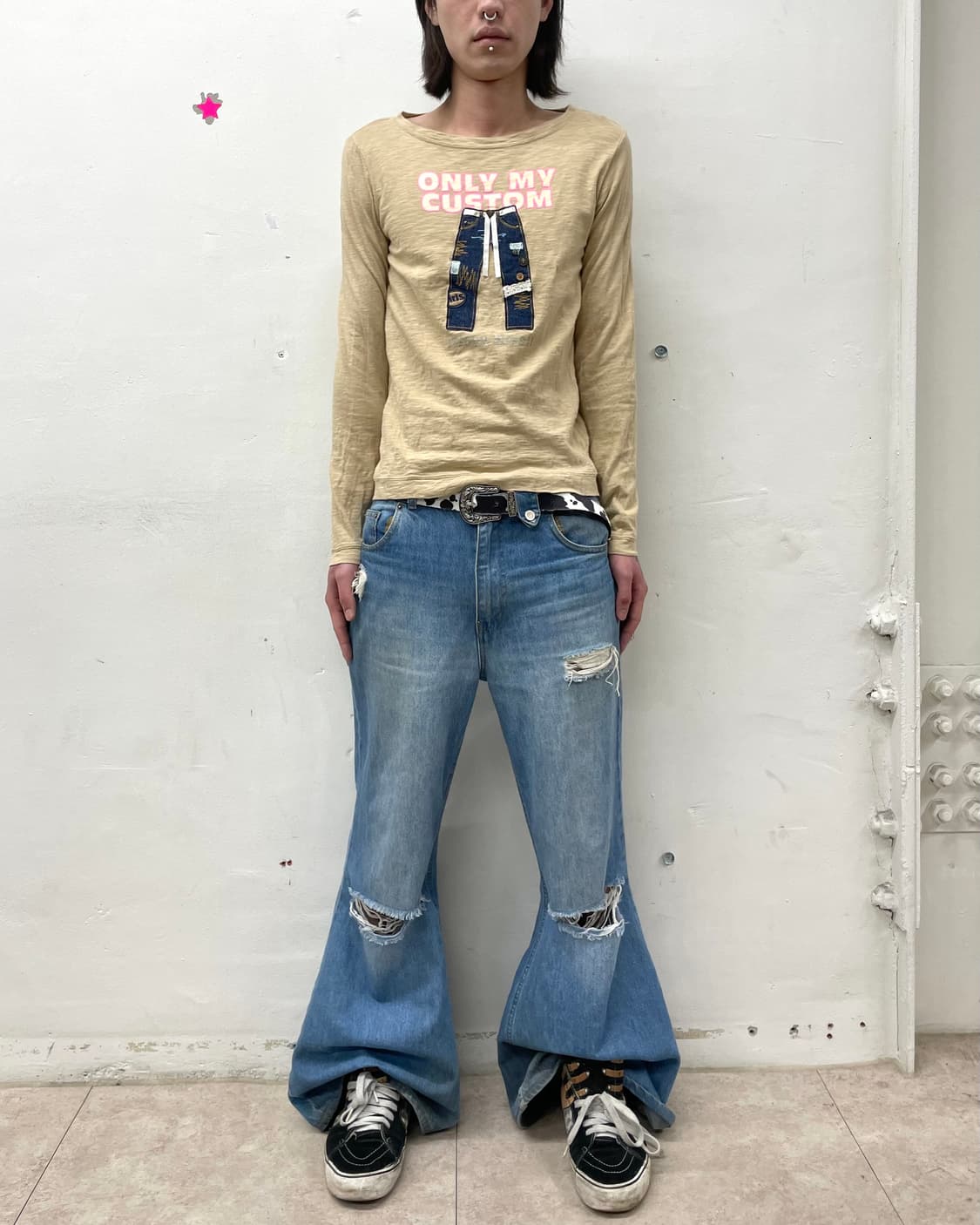 Jeans Embroidery Brown Long-Sleeved  상품이미지4