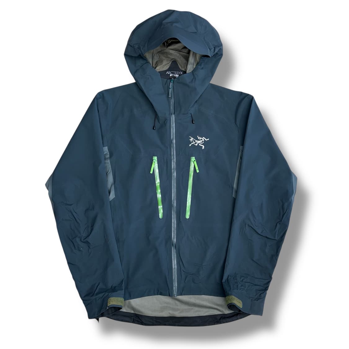 Arc'teryx 고어텍스 알파 SV 자켓 상품이미지1