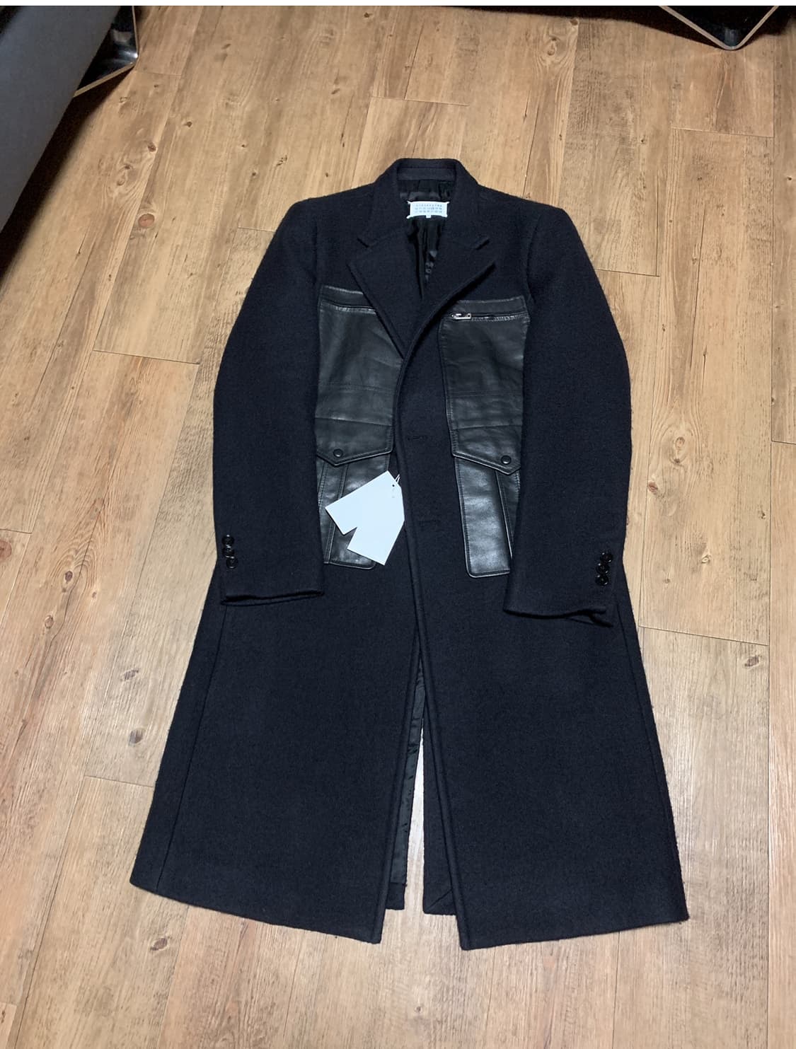 명작 마르지엘라 15AW 레더패널 롱 싱글 코트 54 상품이미지7