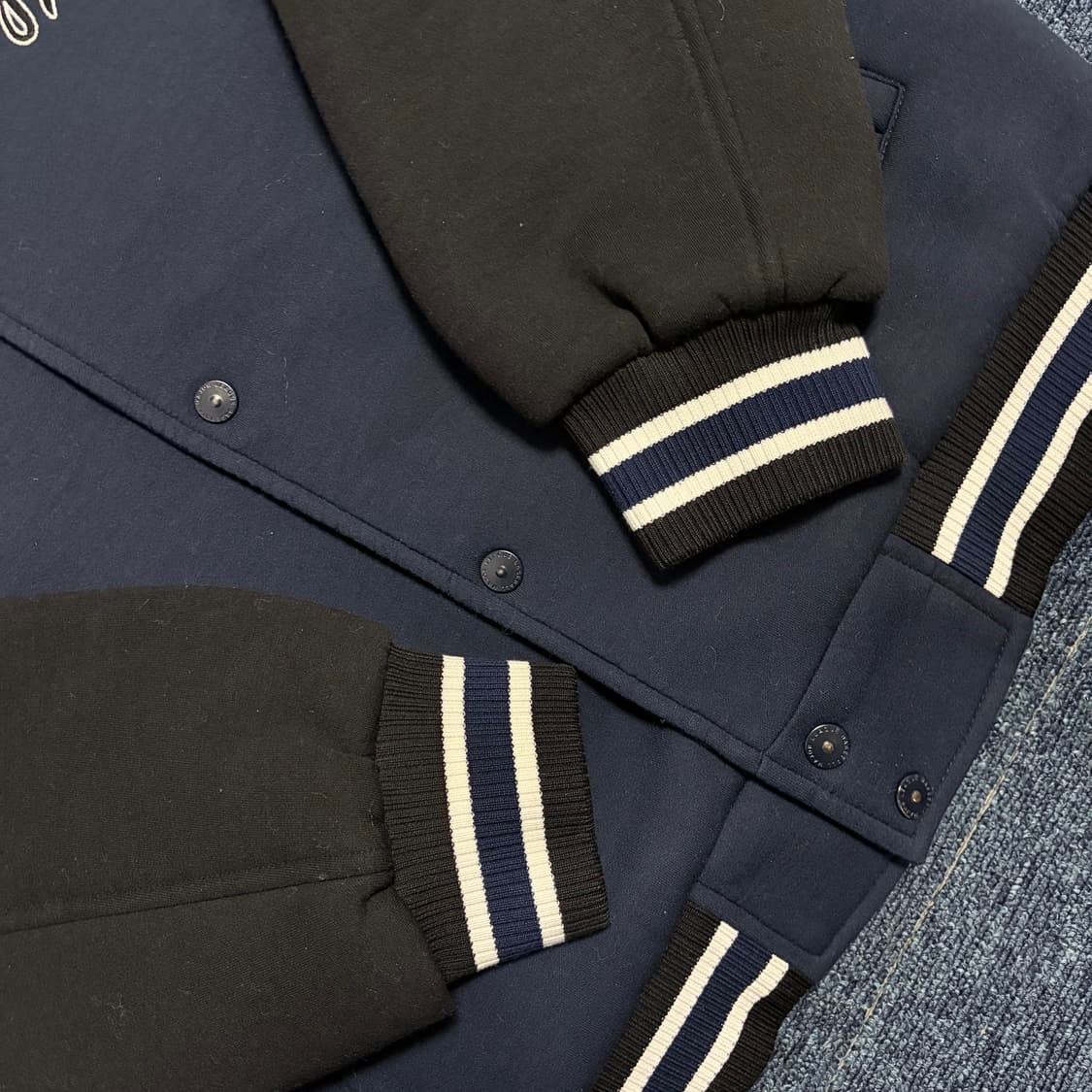 MLB 지뉴인 머천다이즈 뉴욕 양키스 바시티 자켓 상품이미지2