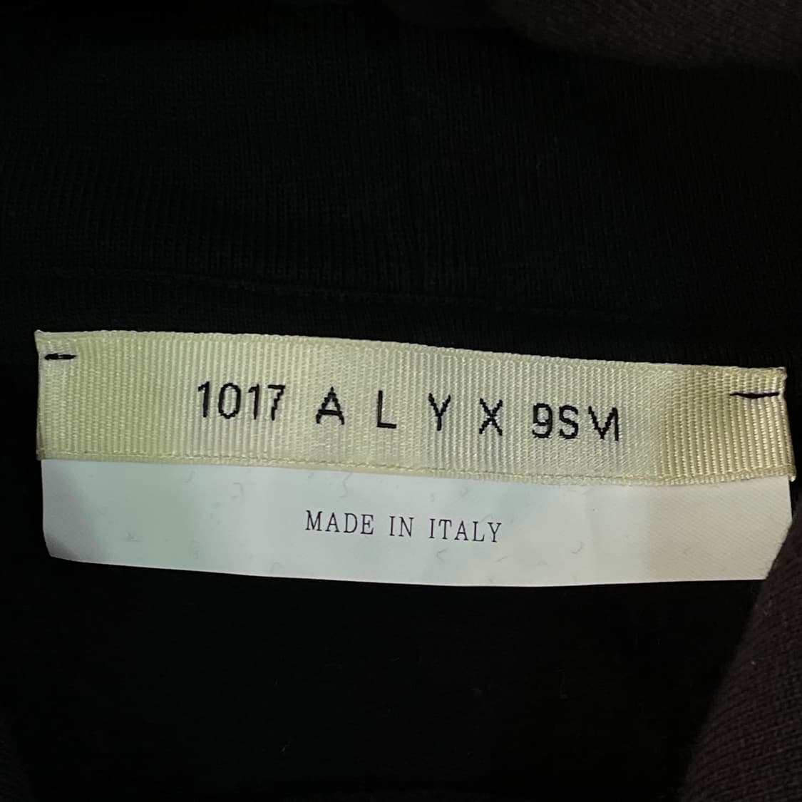 alyx 알릭스 버클 후드티 상품이미지5