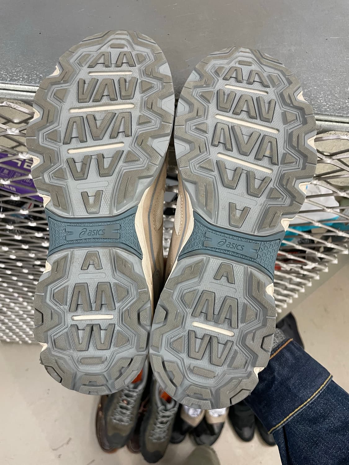 아식스 젤 벤쳐 6 아이언클래드 260 (gr-4737) 상품이미지6