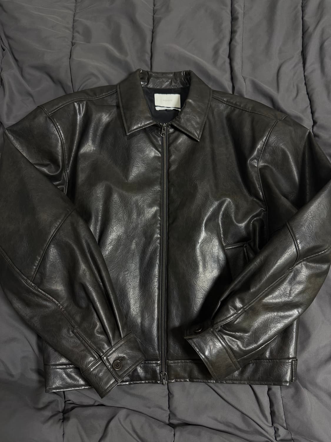 (L)아모멘토 25fw 신세틱 레더 자켓 상품이미지1