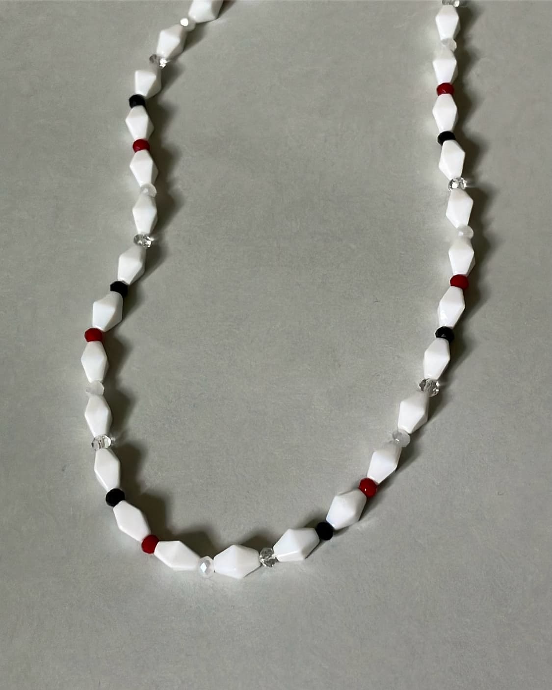 핸드메이드 비즈 목걸이 | 시로 마름모&크리스탈비즈 목걸이 | 가을겨울  상품이미지9