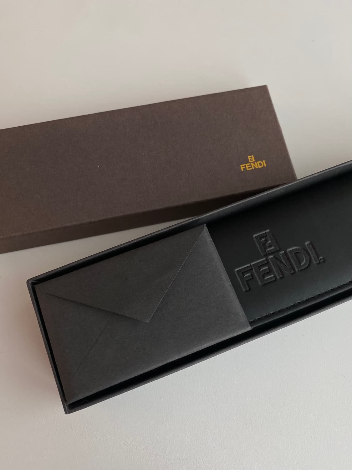Fendi 펜디 클래식 탱크 스퀘어 쿼츠 블랙 상품이미지6