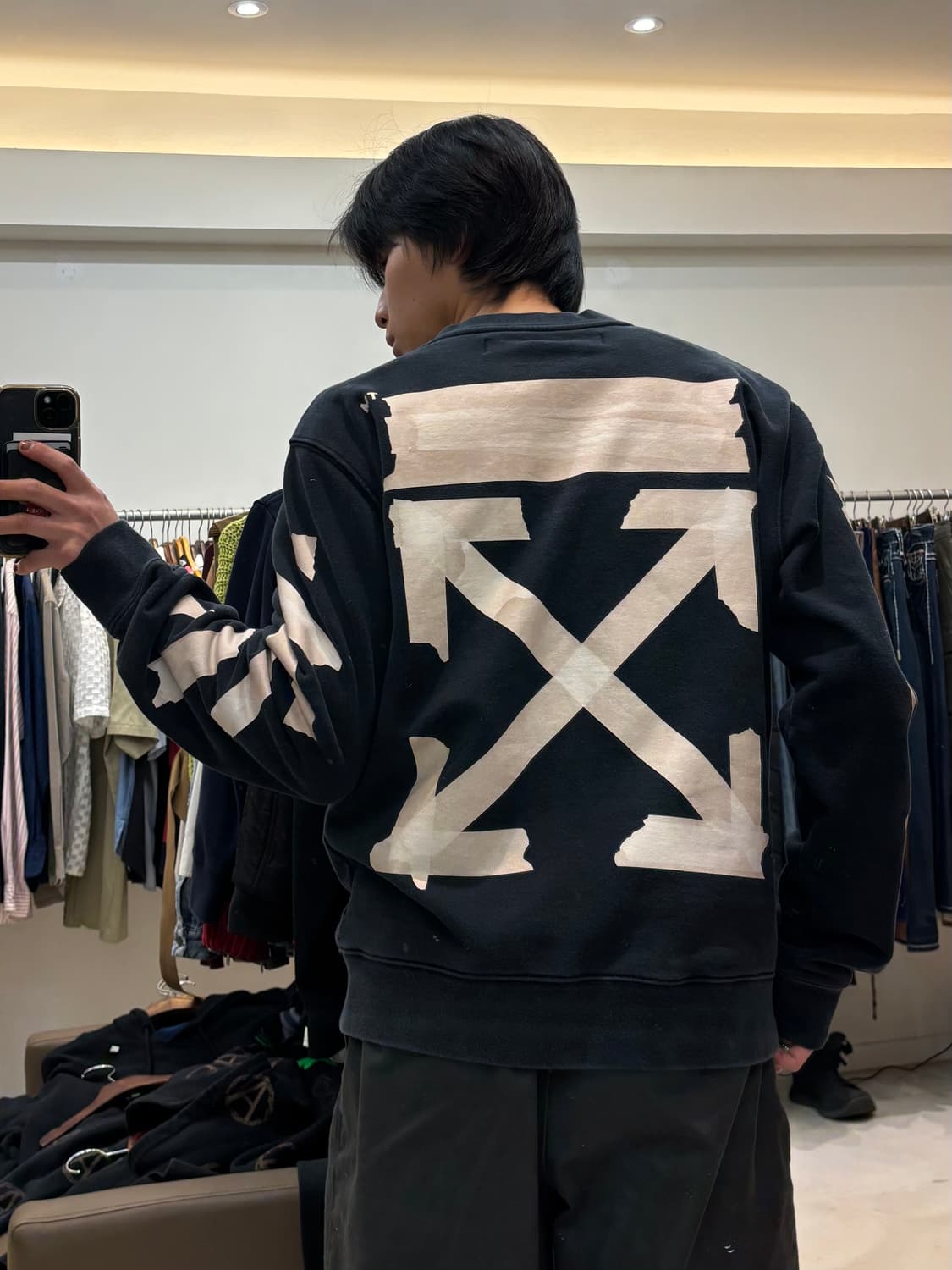 오프화이트 테이프 애로우 맨투맨 상품이미지9