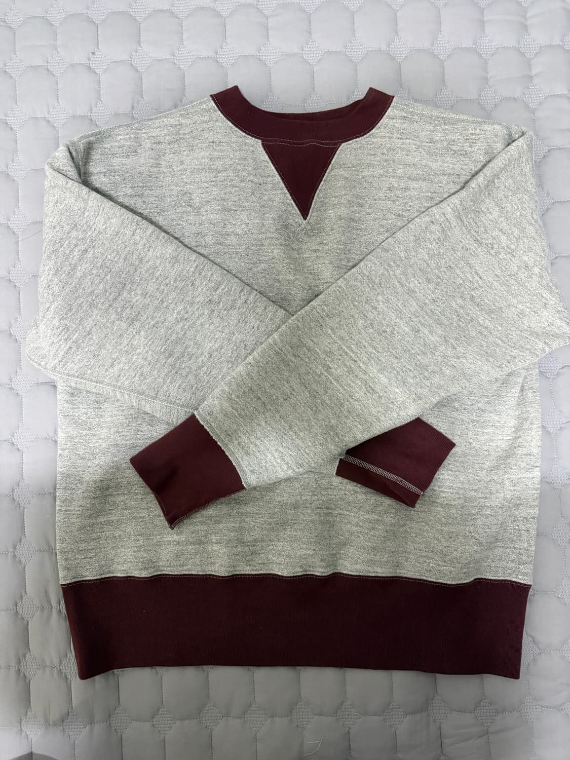 엣라코 투톤맨투맨L 상품이미지1