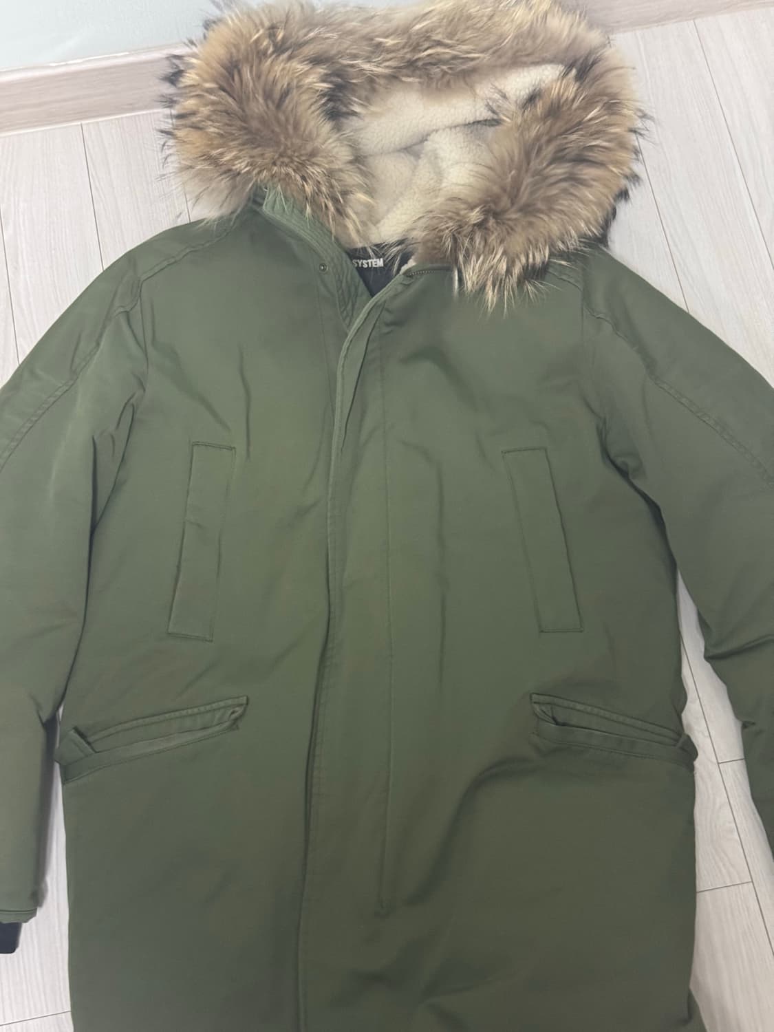 시스템 옴므 라쿤퍼 패딩 상품이미지2