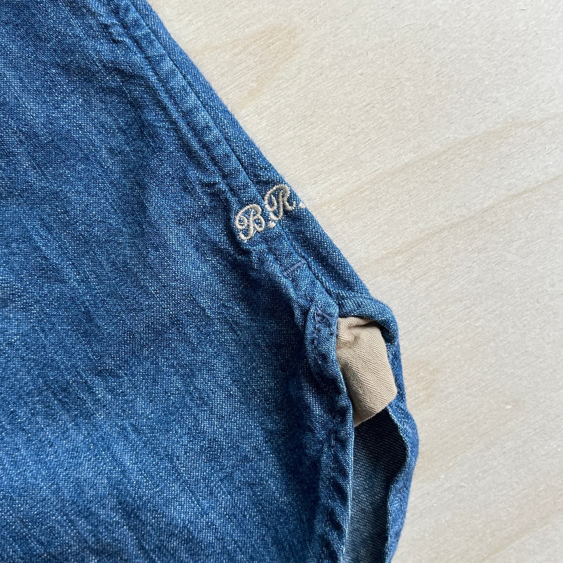 Banana Republic Chambray Shirts 상품이미지4