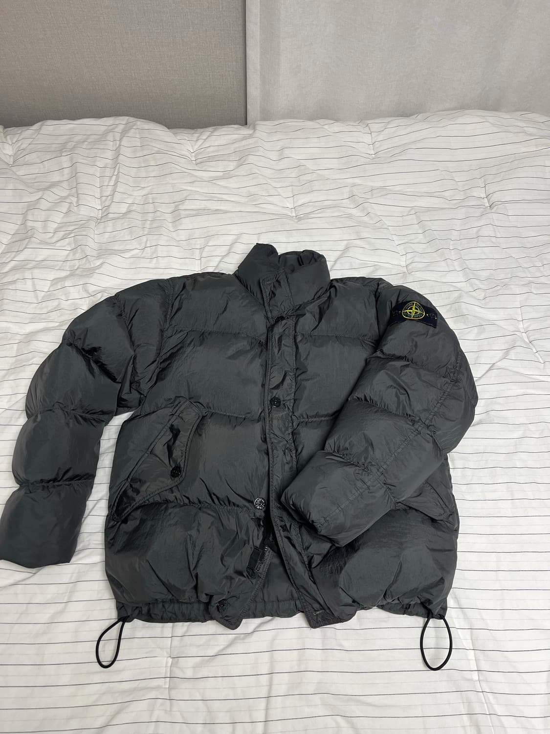 24FW 스톤아일랜드 크링클랩스 판매(L) 상품이미지1