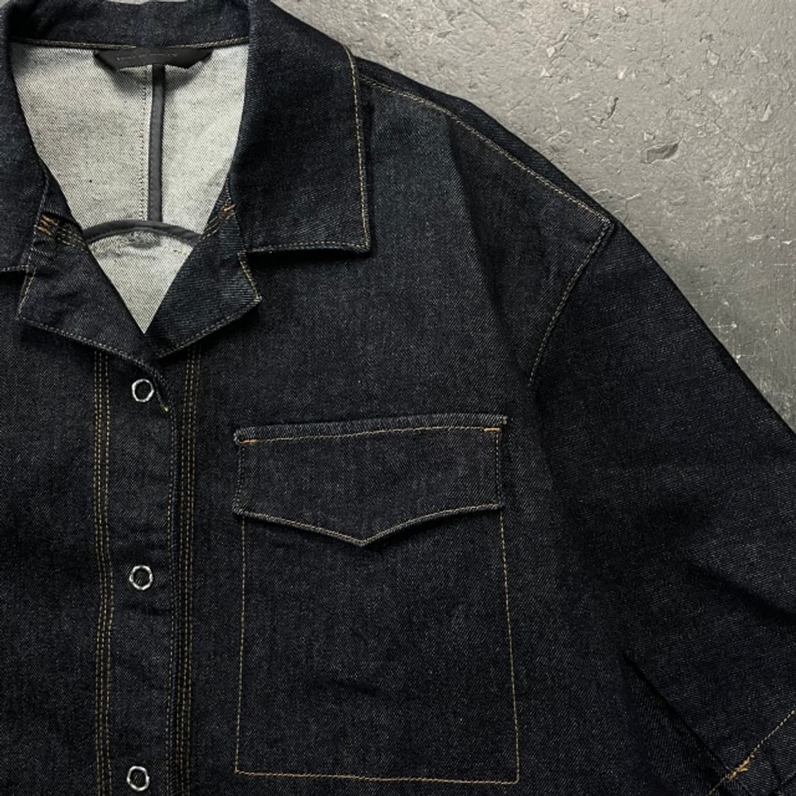 보브(VOV) 포켓 크롭 데님 자켓 상품이미지2