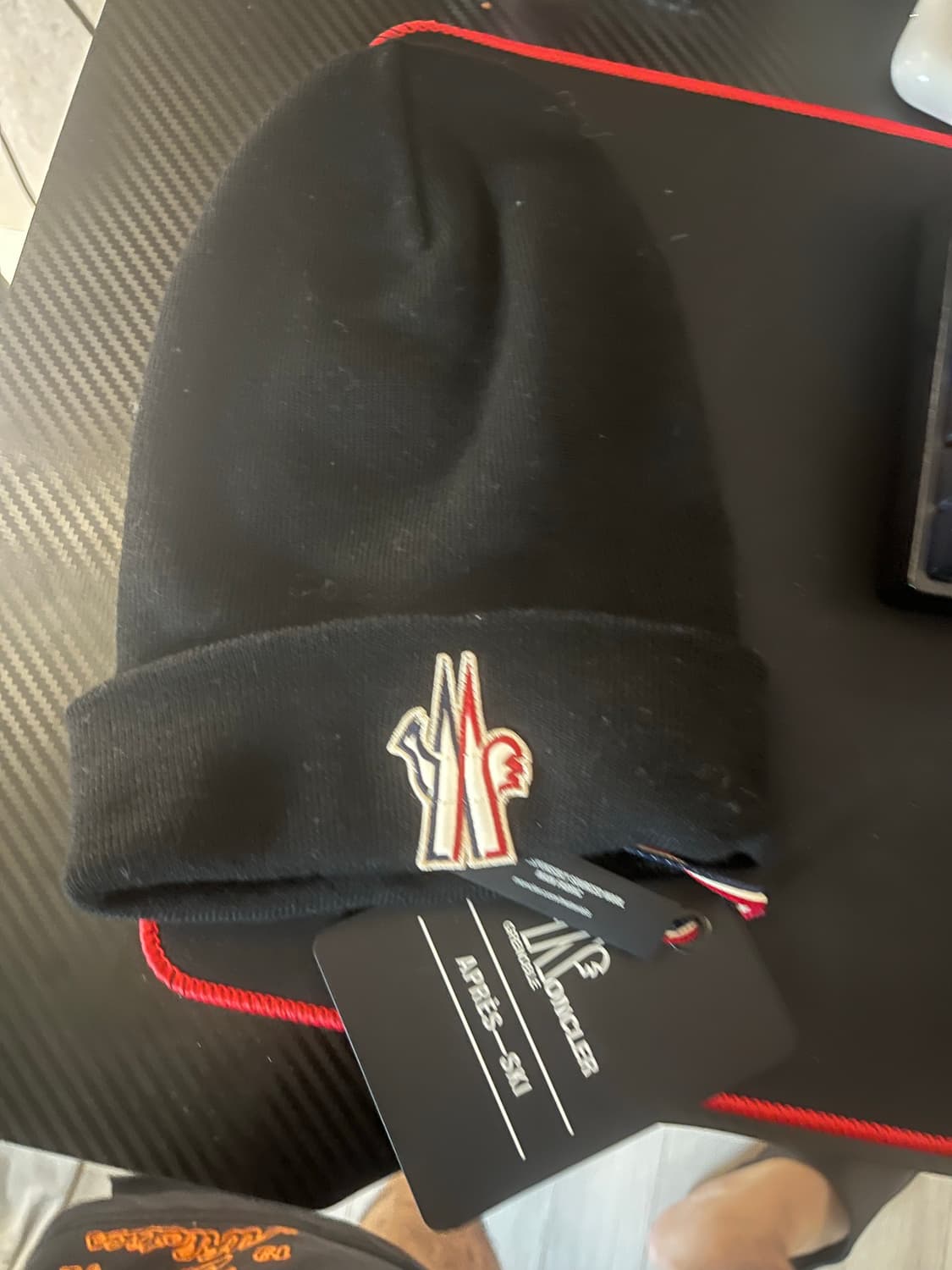 몽클레어 비니 상품이미지1