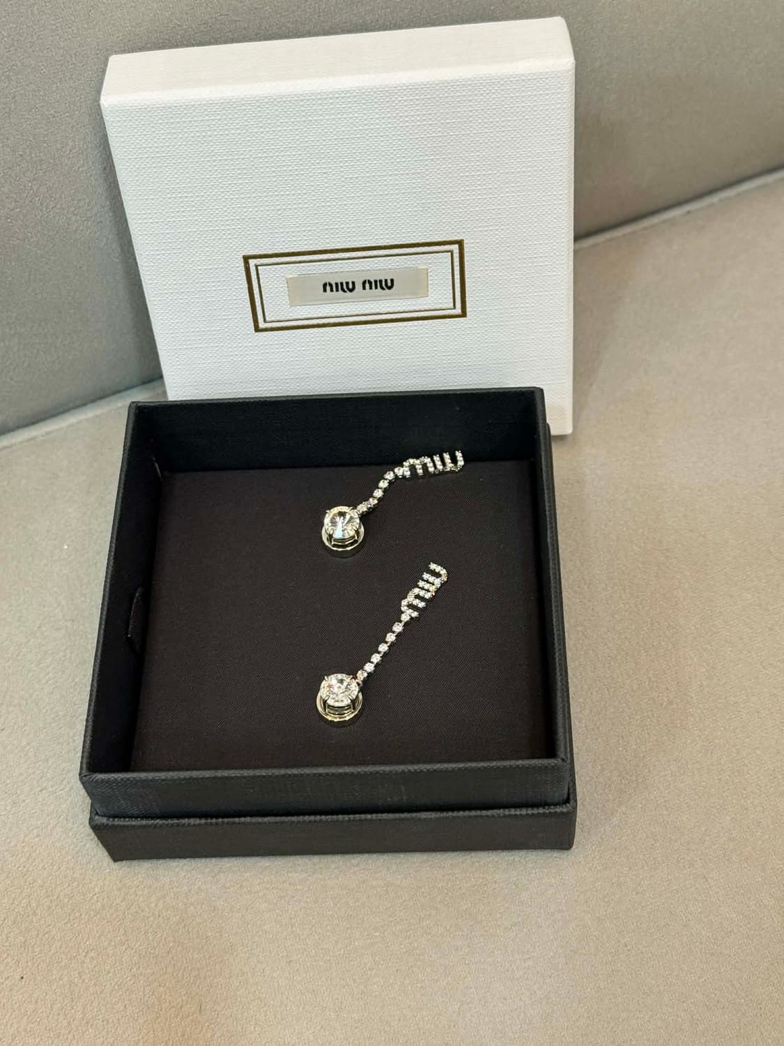 미우 크리스탈 이어링 귀걸이 상품이미지1