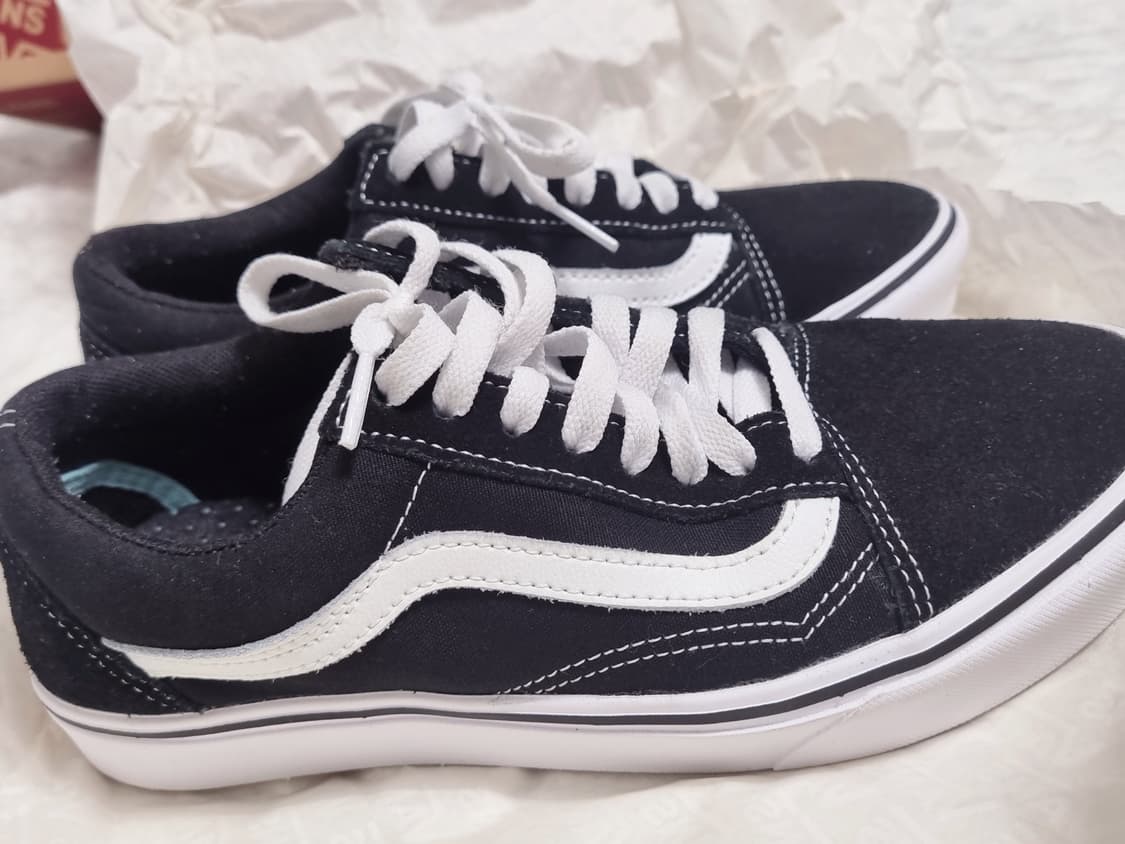 250 반스 컴피쿠시 올드스쿨 블랙 트루 화이트 스니커즈 상품이미지3