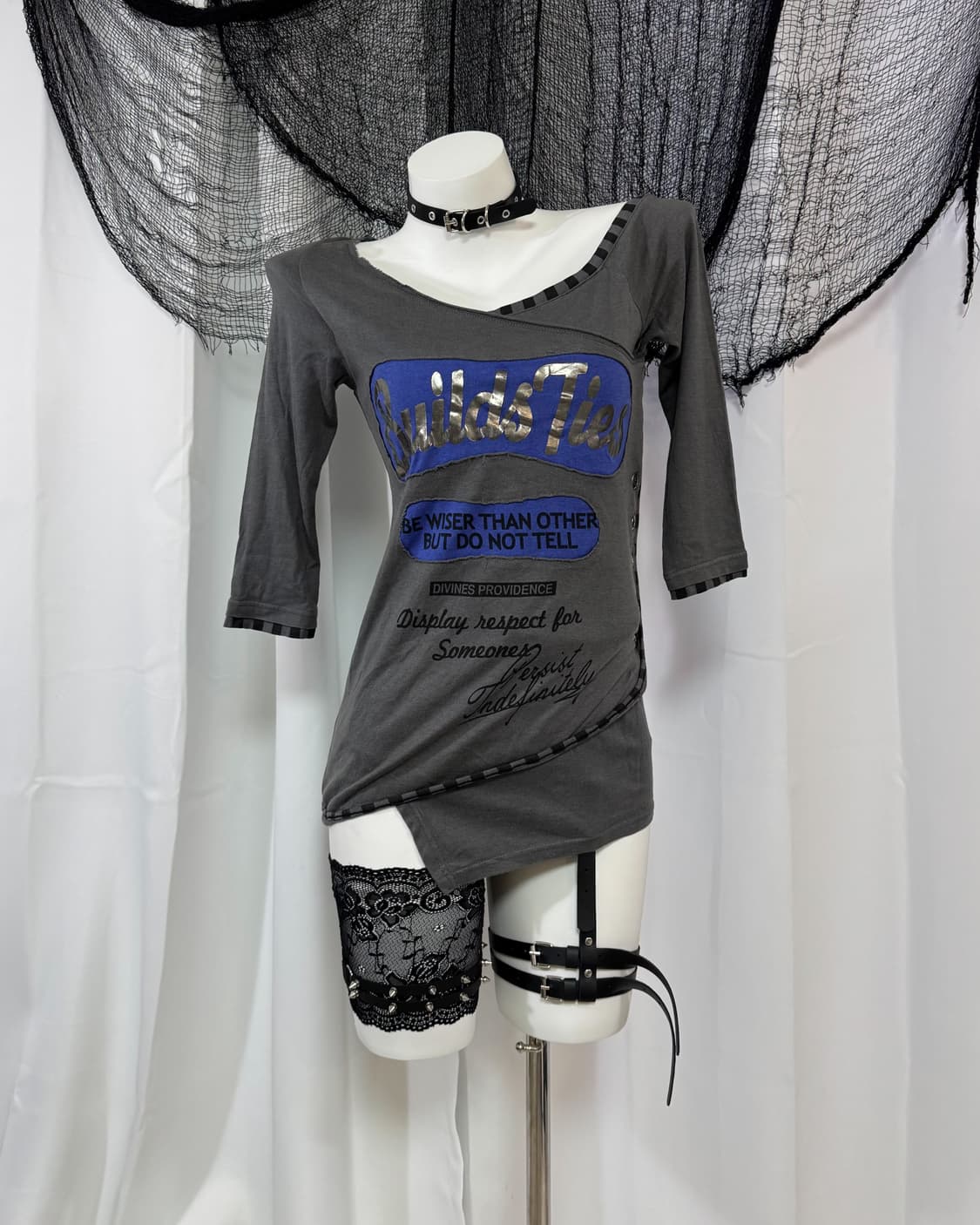 stripe lettering t-shirt 상품이미지1