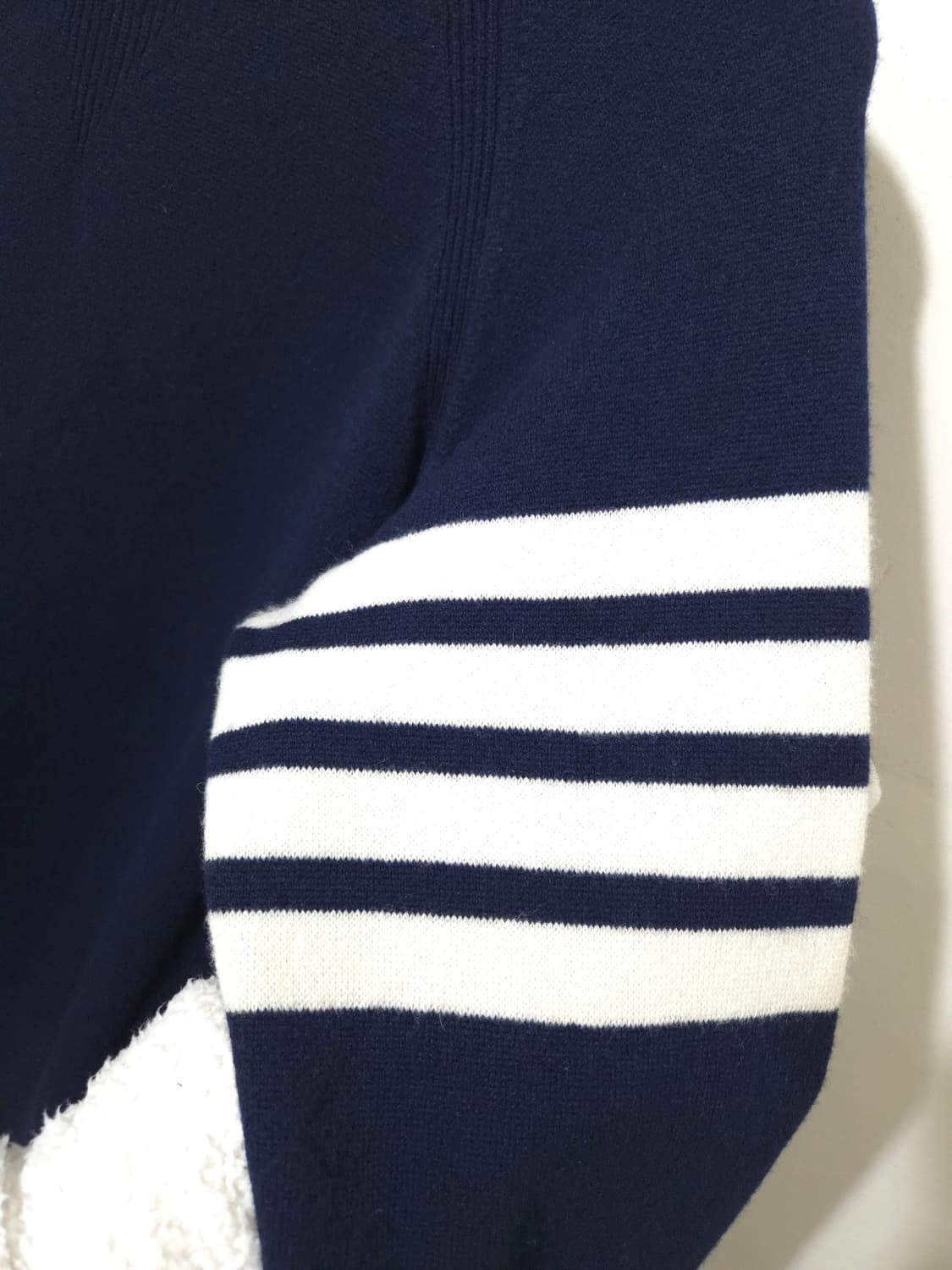 [새상품급] 톰브라운 풀 캐시미어 니트 2 Size 상품이미지7