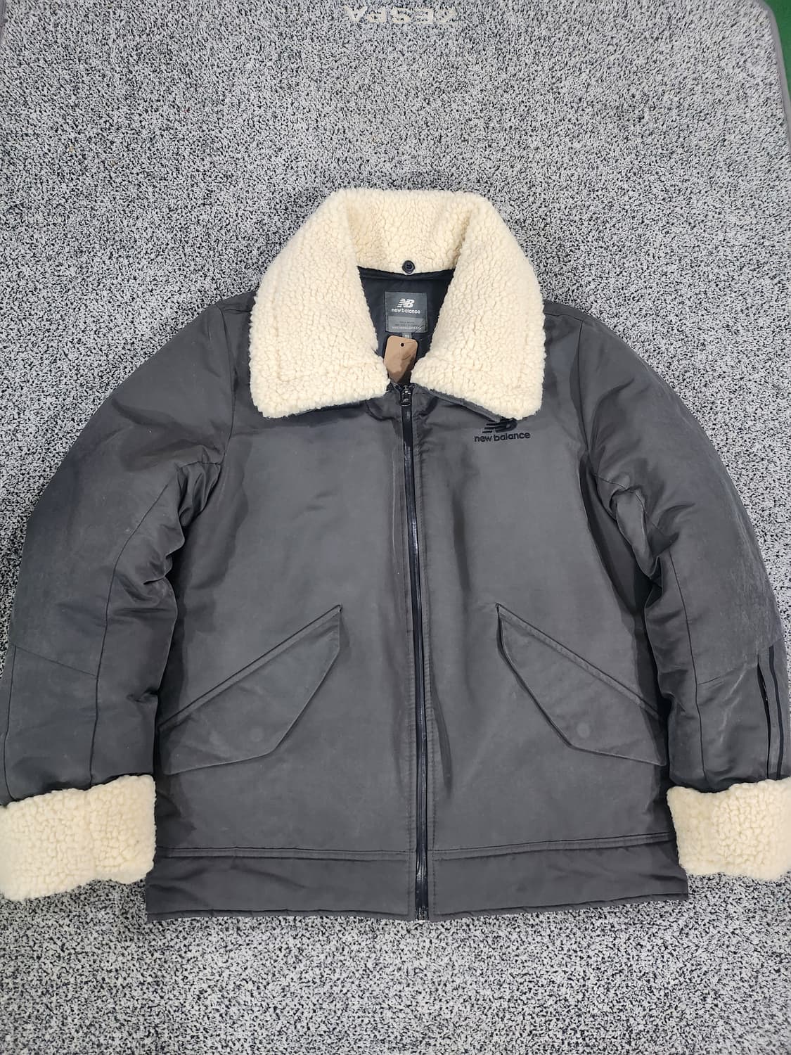 뉴발란스 패딩 자켓 상품이미지1