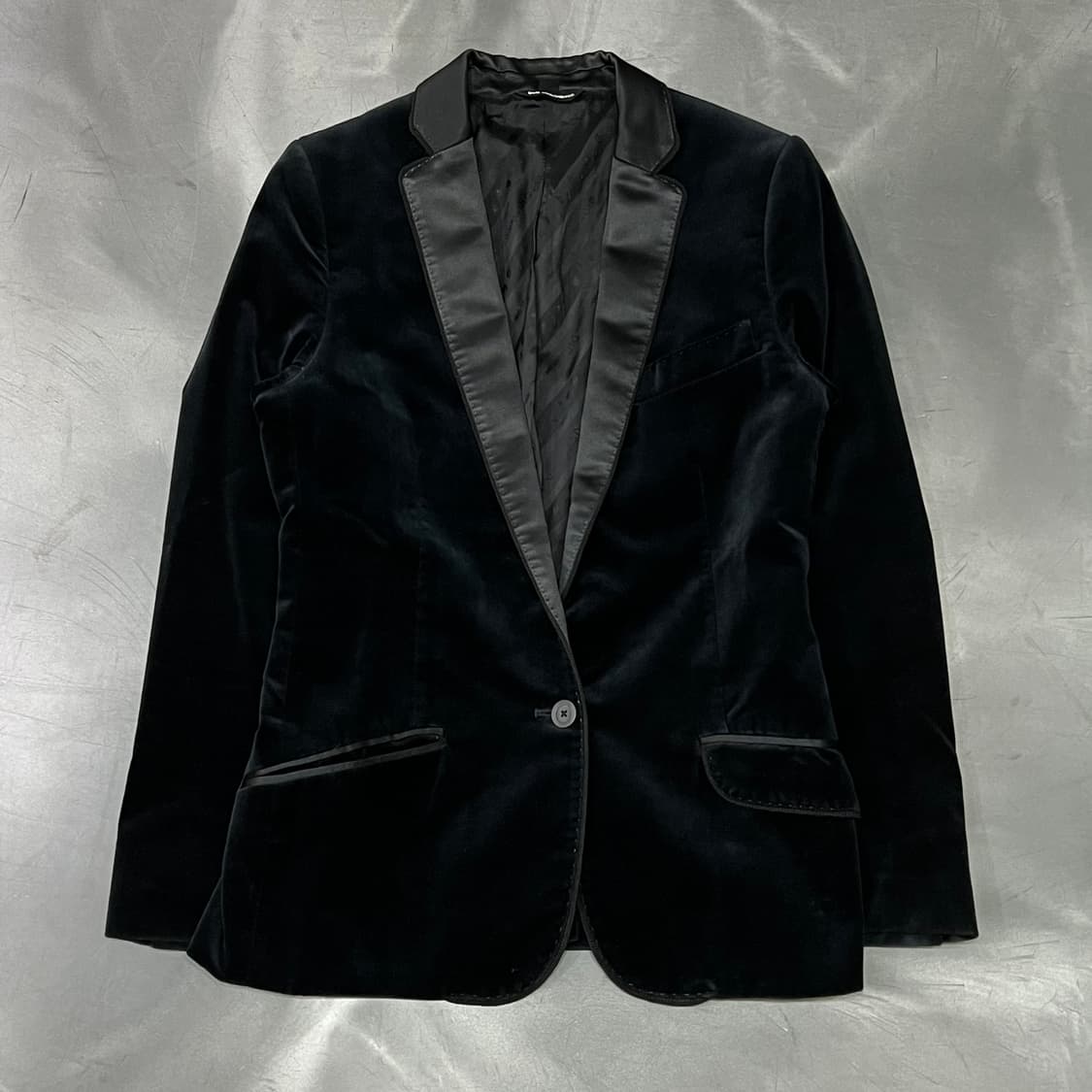  돌체앤가바나 벨루어 블레이저 y14435 상품이미지1