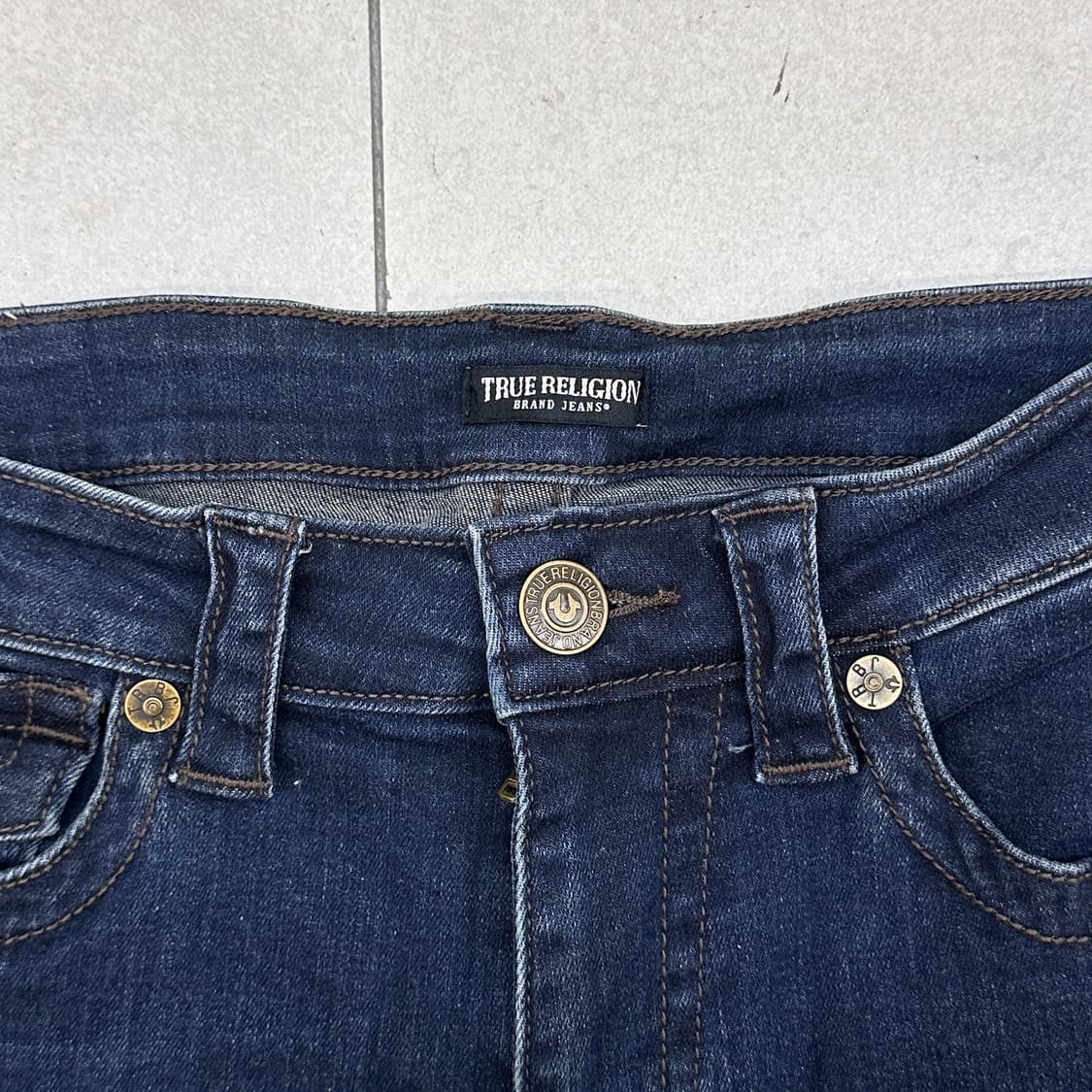 트루릴리전 섹션 스트레이트 데님팬츠 상품이미지6