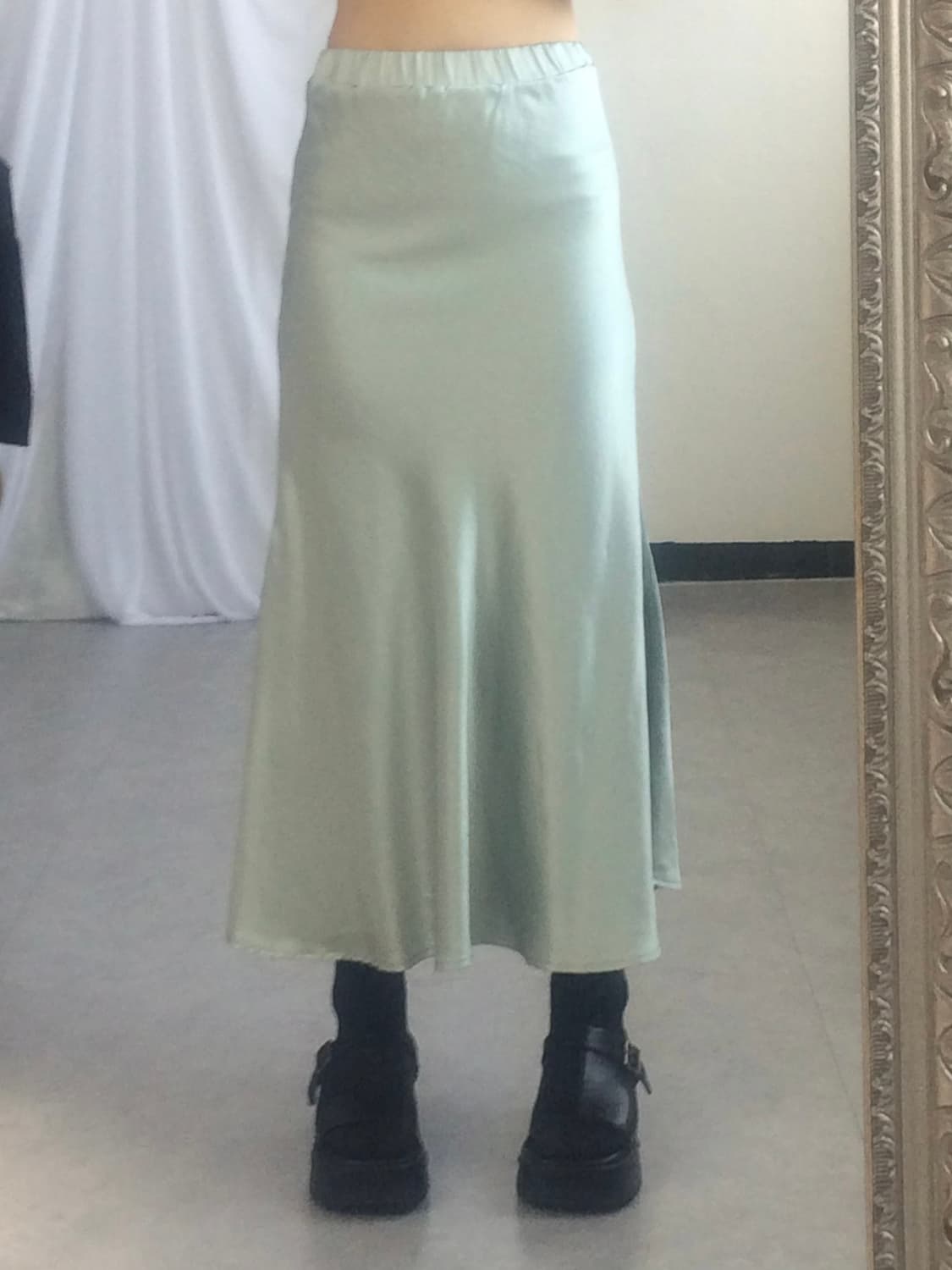 Glossy long skirt 상품이미지6