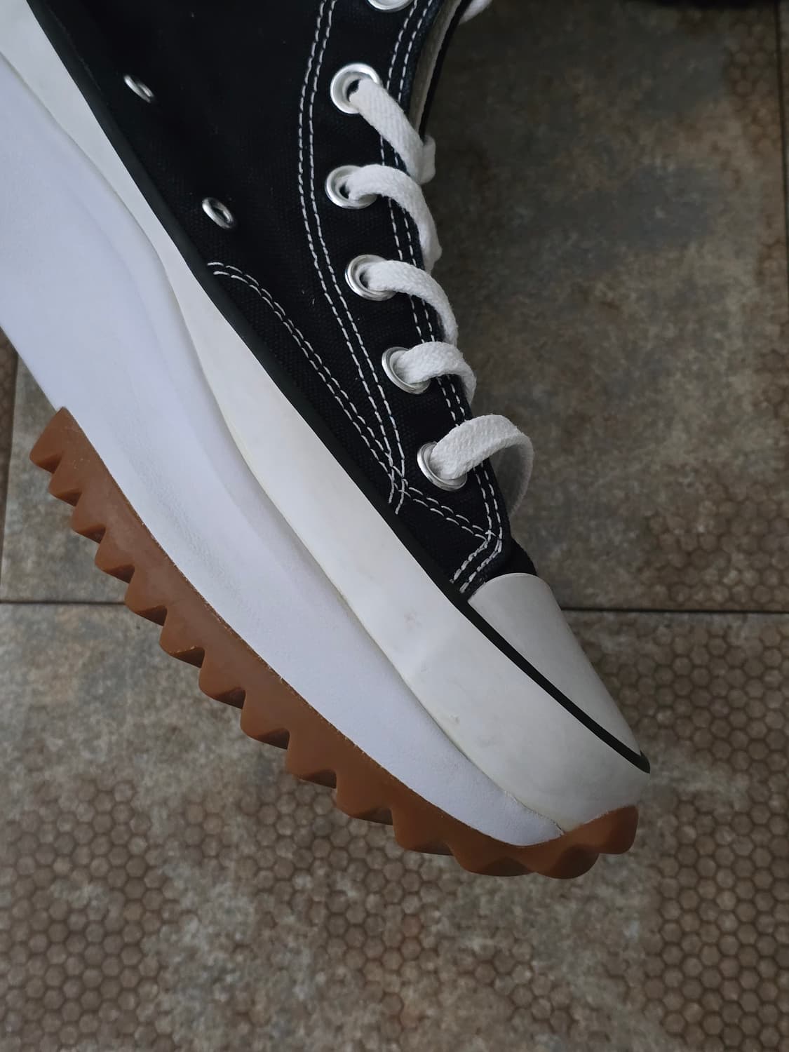 (240)컨버스 런스타 하이크 하이 검흰 상품이미지5