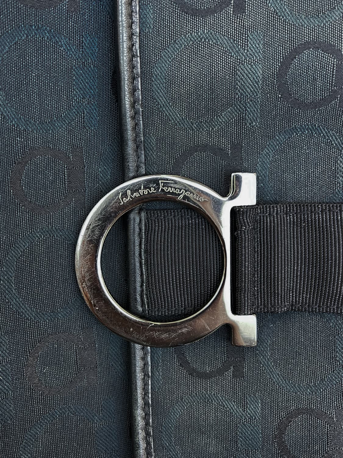 살바토레 페라가모 간치니 자카드 백 상품이미지7