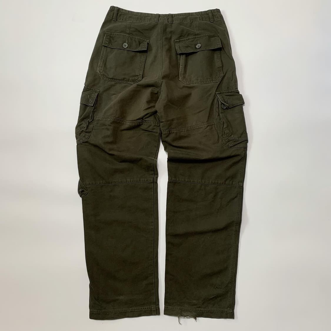 포켓 디테일 카키 카고팬츠 상품이미지1