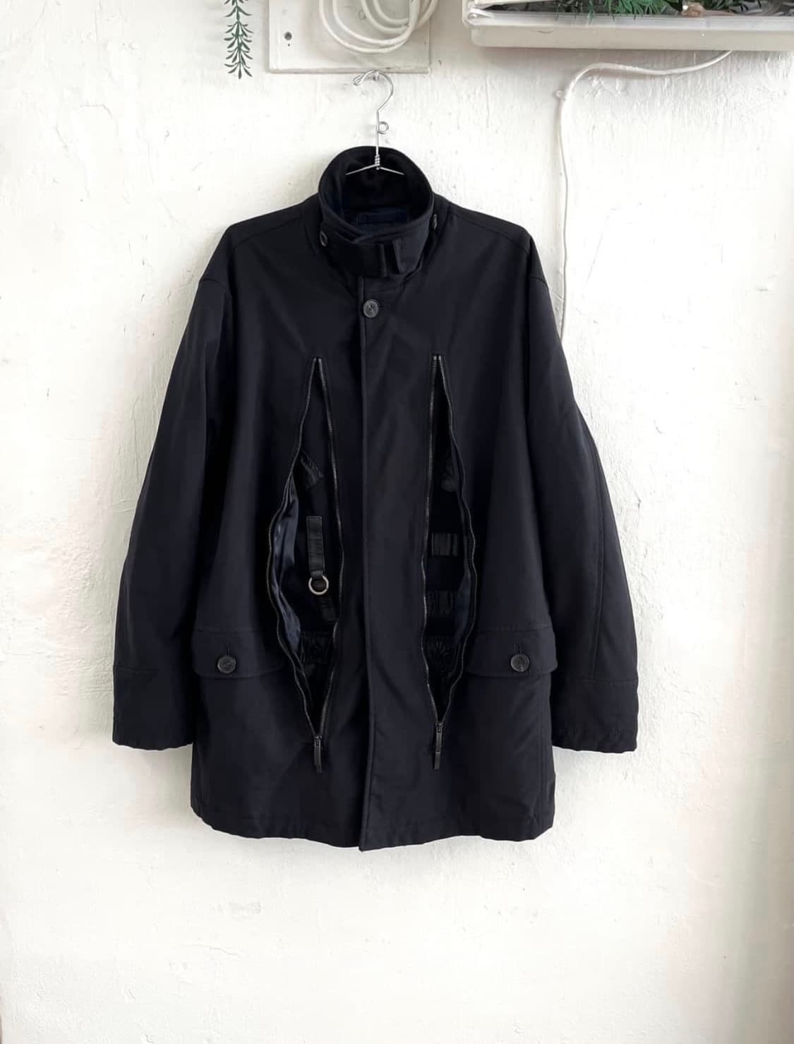 꼬르띠지아니 유틸리티 하프 코트 상품이미지1