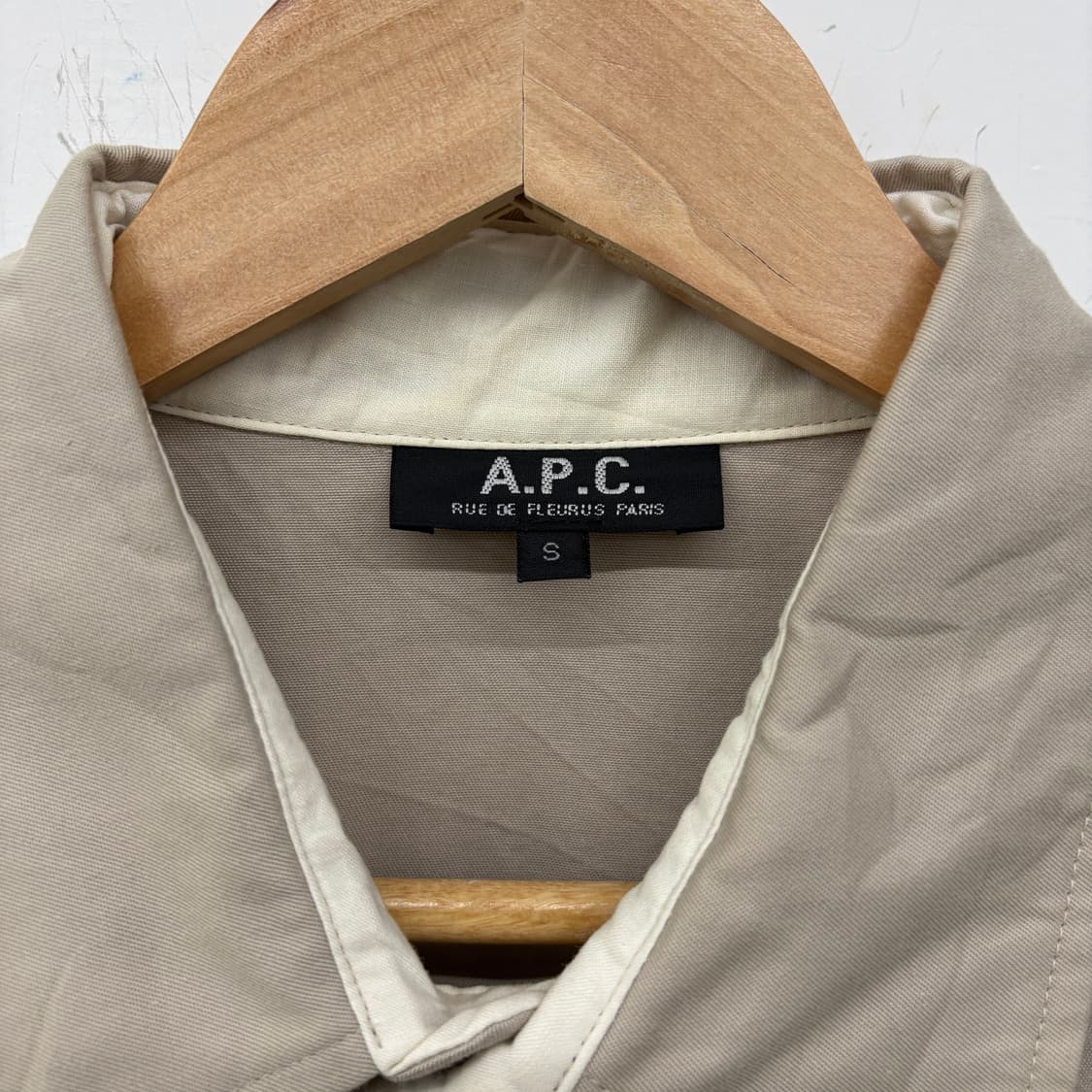 A.P.C. 베이지 반팔 셔츠 남성S 상품이미지3