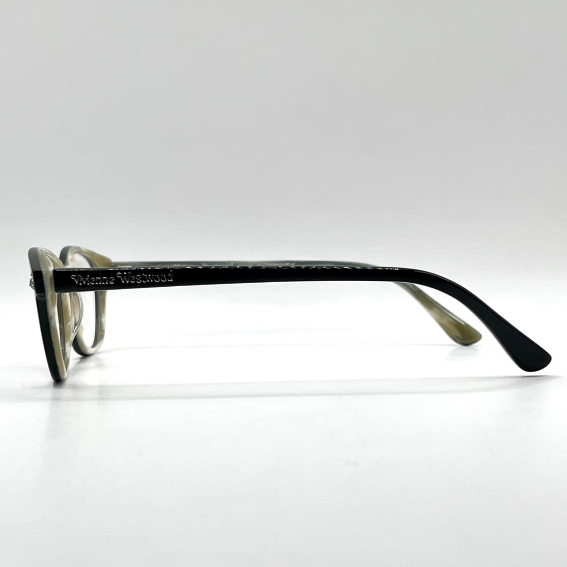 비비안웨스트우드 뿔테 안경 상품이미지3