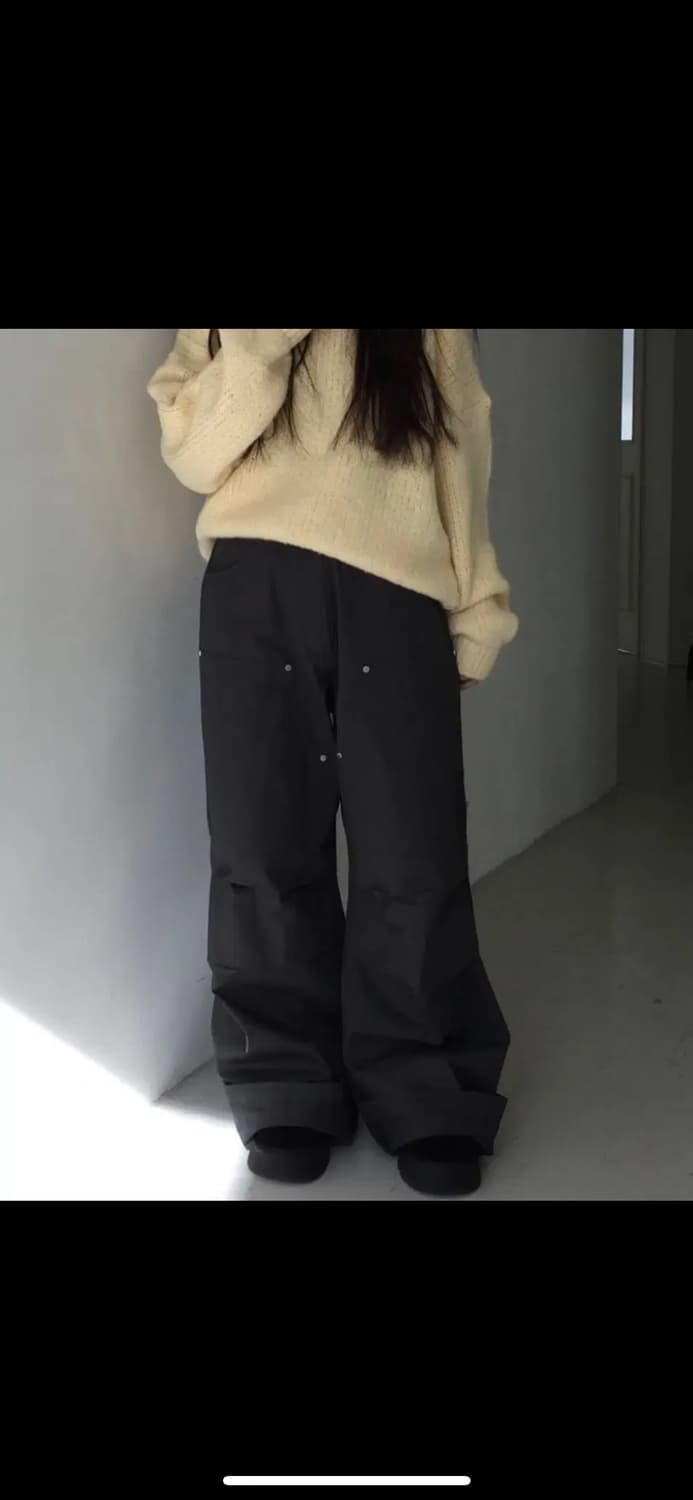 벤딩카펜터 핀턱 와이드 팬츠 블랙 상품이미지1