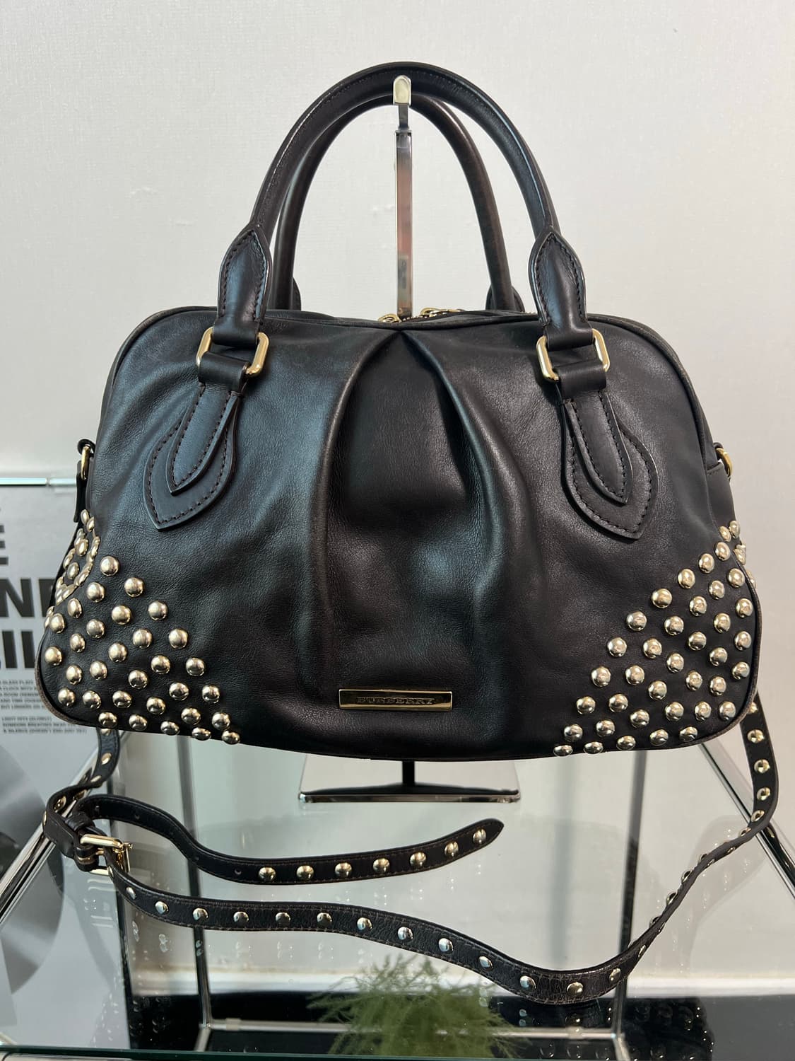 버버리 프로섬 스터드 숄더백 상품이미지4