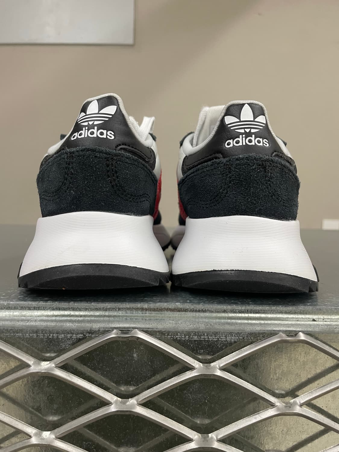 아디다스 레트로피 F2 220 상품이미지3