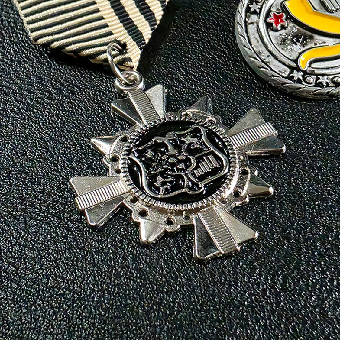 Herald 브로치 남자 여자 엔틱 빈티지 명품 훈장 메달 제복 상품이미지2