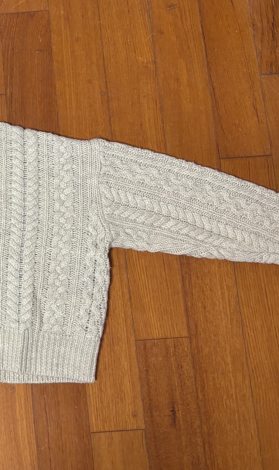 이자벨마랑 꽈베기 니트 스웨터 상품이미지3